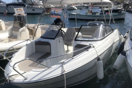 Jeanneau Cap Camarat 6.5 BR for sale in France for €33,000 (£29,650)