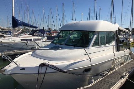 Jeanneau Merry Fisher 805 for sale in France for €39,000 (£34,983)