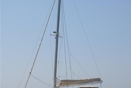 Lagoon 410 S2 for sale in France for €209,000 (£187,992)