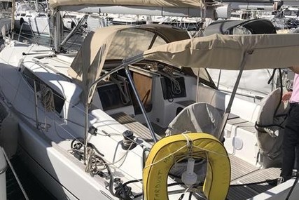 Dufour Yachts 350 Grand Large for sale in France for €114,000 (£102,429)