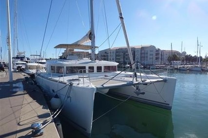 Lagoon 450 for sale in France for €475,000 (£426,786)