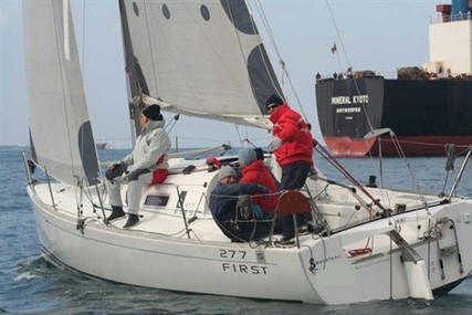 Beneteau First 27.7 for sale in Italy for €33,000 (£29,683)