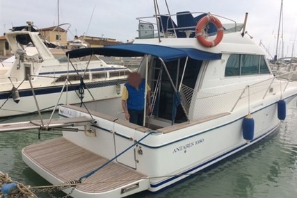 Beneteau Antares 10.80 for sale in Italy for €68,000 (£61,020)