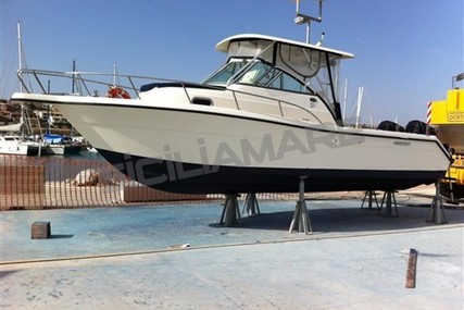 Pursuit 2870 WA for sale in Italy for €60,000 (£54,791)