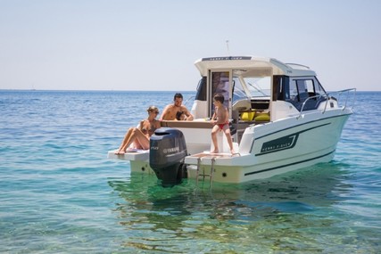 Jeanneau Merry Fisher 795 for sale in for €58,850 (£49,569)