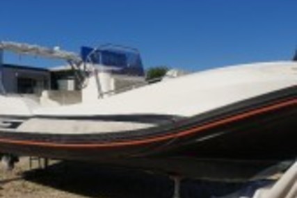 Zar Formenti 57 WELLDECK for sale in France for €20,000 (£17,632)