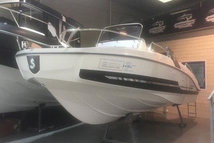 Beneteau Flyer 6.6 Spacedeck for sale in France for €44,900 (£40,276)