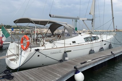 Beneteau Oceanis 43 for sale in for €115,000 (£96,288)