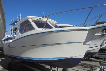 Ocqueteau 610 for sale in France for €11,000 (£9,894)