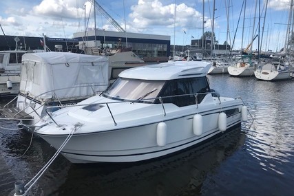 Jeanneau Merry Fisher 795 for sale in France for €61,000 (£54,717)