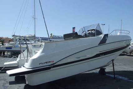 Beneteau Flyer 8.8 SpaceDeck for sale in France for €52,969 (£45,579)