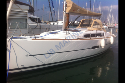 Dufour Yachts 310 Grand Large for sale in France for €90,000 (£80,655)