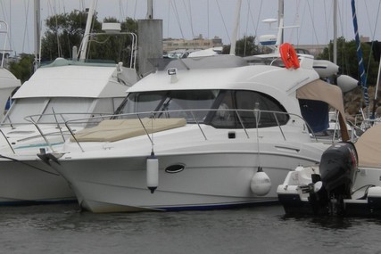 Beneteau Antares 30 Fly for sale in France for €95,000 (£80,260)