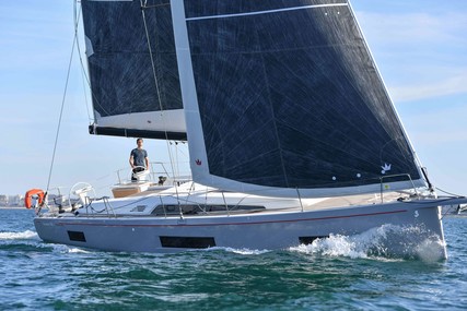 Beneteau Oceanis 461 for sale in France for €318,200 (£287,893)