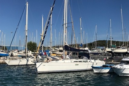 Jeanneau Sun Odyssey 45 for sale in France for €99,000 (£87,886)