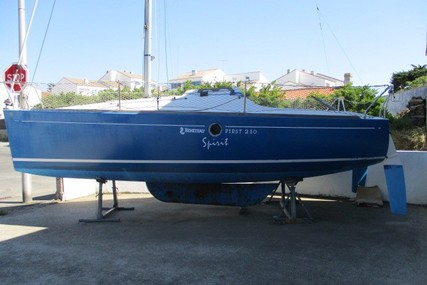Beneteau First 210 Spirit for sale in France for €5,900 (£5,288)