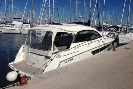 Jeanneau Leader 10 for sale in Spain for €114,000 (£102,429)