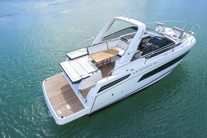 Jeanneau Leader 30 for sale in France for €185,000 (£166,404)