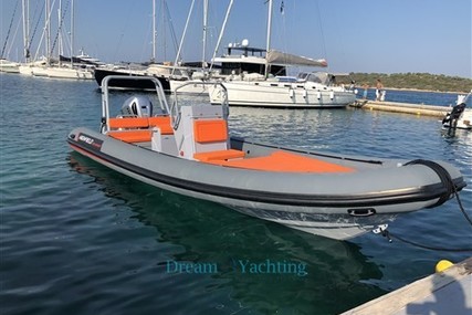Highfield PATROL 760 for sale in Italy for €40,000 (£34,420)