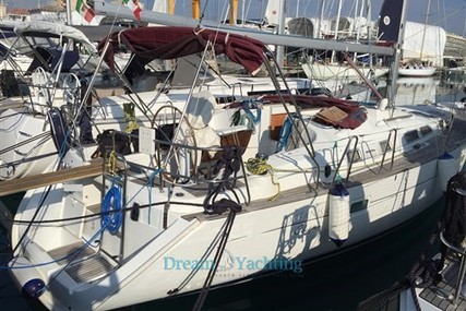 Beneteau Oceanis 423 for sale in Italy for €65,000 (£58,305)