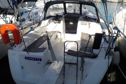 Dufour Yachts 325 Grand Large for sale in for €42,000 (£35,166)