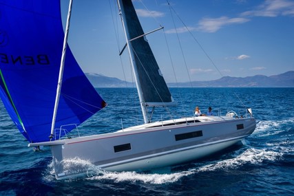 Beneteau Oceanis 461 for sale in France for €320,000 (£275,061)