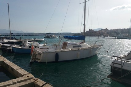Dufour Yachts 24 for sale in Italy for €6,500 (£5,472) Dufour Yachts 24 for sale in Italy for €6,500 (£5,472)