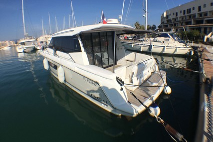Jeanneau NC 11 for sale in France for €264,000 (£236,810)