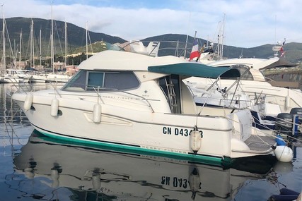 Jeanneau Merry Fisher 925 for sale in France for €44,500 (£39,917)