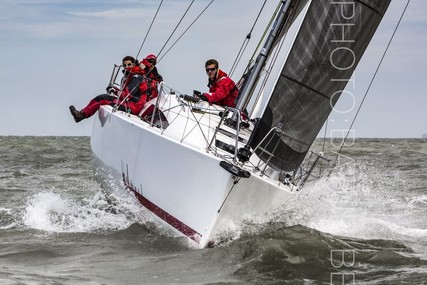 Jeanneau Sun Fast 3200 for sale in France for €140,000 (£126,666)