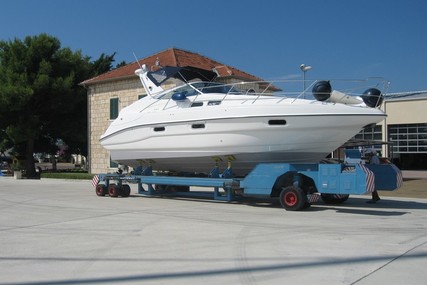 Sealine S34 for sale in Croatia for €105,000 (£88,546)