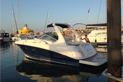 Four Winns Vista 298 for sale in Portugal for €84,000 (£72,499)