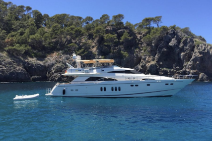 Fairline Squadron 74 for sale in for €585,000 (£493,330)