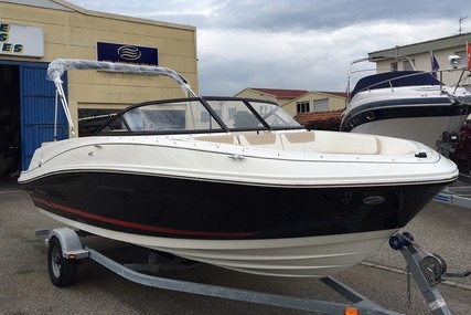 Bayliner VR5 Cuddy for sale in France for €38,900 (£33,645)