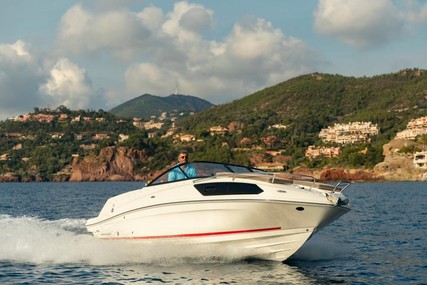 Bayliner VR6 Bowrider for sale in Germany for €67,500 (£61,639) Bayliner VR6 Bowrider for sale in Germany for €67,500 (£61,639)