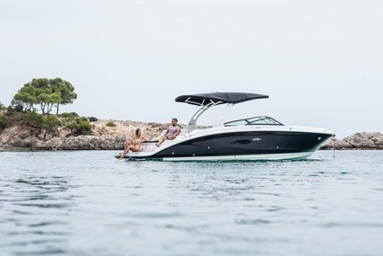 Sea Ray 270 SDX for sale in Germany for €142,900 (£128,182)