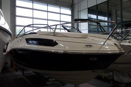 Bayliner VR5 CUDDY CUDDY for sale in Germany for €59,900 (£54,699)