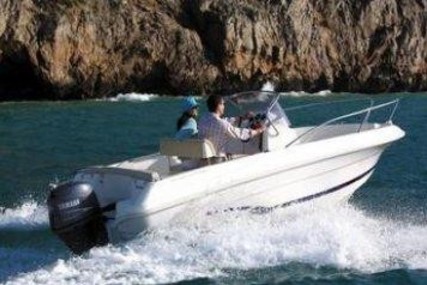 Jeanneau Cap Camarat 5.1 CC for sale in Germany for €11,804 (£10,588)