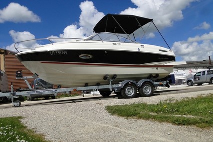 Bayliner 642 CRUISER for sale in France for €36,000 (£30,369) Bayliner 642 CRUISER for sale in France for €36,000 (£30,369)