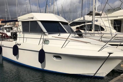 Beneteau Antares 805 for sale in France for €24,900 (£22,738)