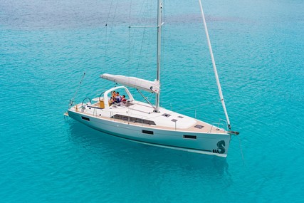 Beneteau Oceanis 41.1 for sale in France for €152,200 (£134,826)
