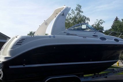 Sea Ray 260 Sundancer for sale in United States of America for $38,900 (£32,016)