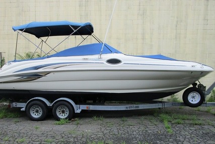 Sea Ray 240 Sundeck for sale in United States of America for $19,800 (£15,906)