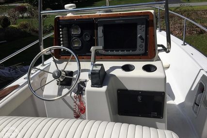 Boston Whaler Outrage 20 for sale in United States of America for $21,250 (£16,180) Boston Whaler Outrage 20 for sale in United States of America for $21,250 (£16,180)