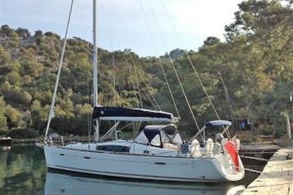 Beneteau OCEANIS 40 CLIPPER for sale in Turkey for £79,500 ($99,020) Beneteau OCEANIS 40 CLIPPER for sale in Turkey for £79,500 ($99,020)