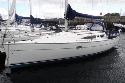 Jeanneau Sun Odyssey 32 Legend for sale in United Kingdom for £37,950 Jeanneau Sun Odyssey 32 Legend for sale in United Kingdom for £37,950