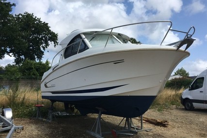 Beneteau Antares 8 OB for sale in France for €49,750 (£44,279)