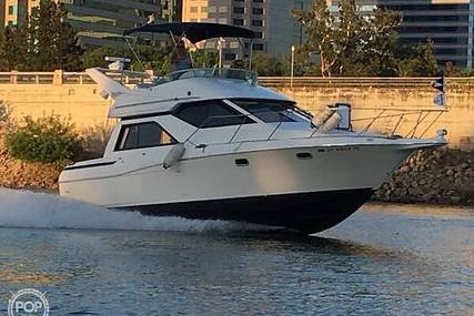 Bayliner 3258 Avanti Command Bridge for sale in United States of America for $38,900 (£31,812)