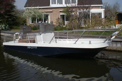 Boston Whaler 22 Outrage for sale in Netherlands for €14,750 (£13,027) Boston Whaler 22 Outrage for sale in Netherlands for €14,750 (£13,027)