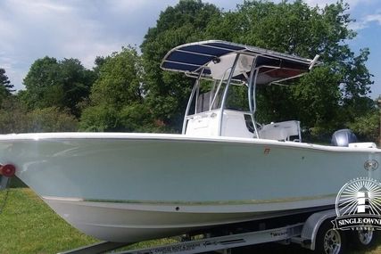 Sea Hunt Triton 225 for sale in United States of America for $59,500 (£45,907)